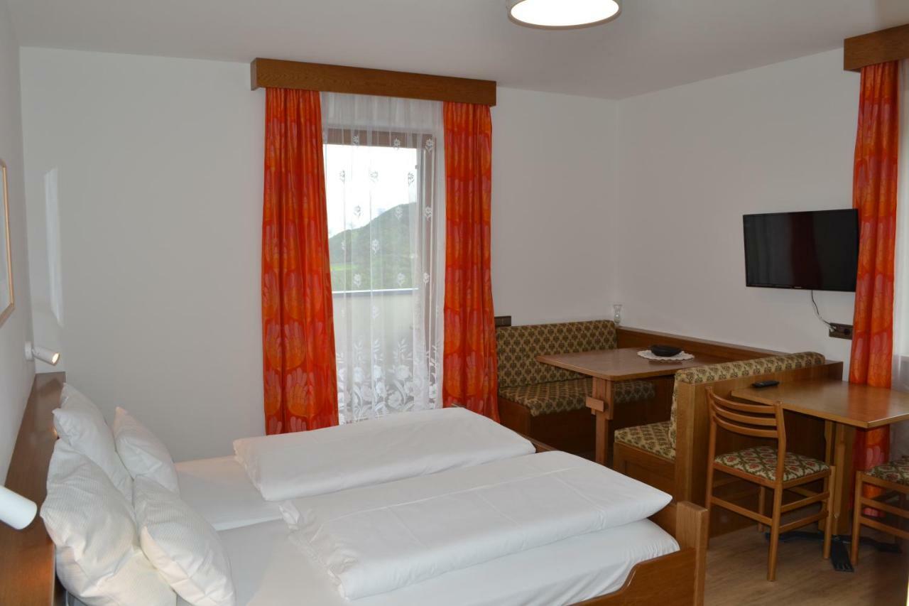 Gasthof Pizzeria Unterwirt Collepietra  Luaran gambar